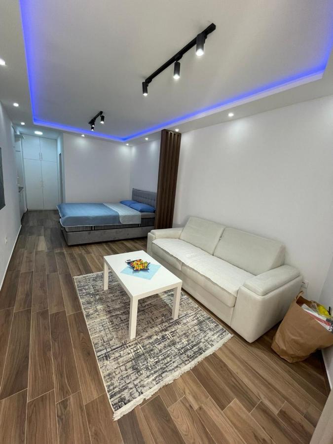 Charm Apartment Petrovac Ngoại thất bức ảnh