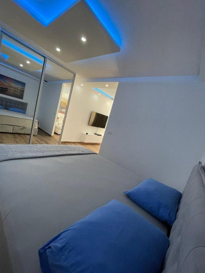 Charm Apartment Petrovac Ngoại thất bức ảnh