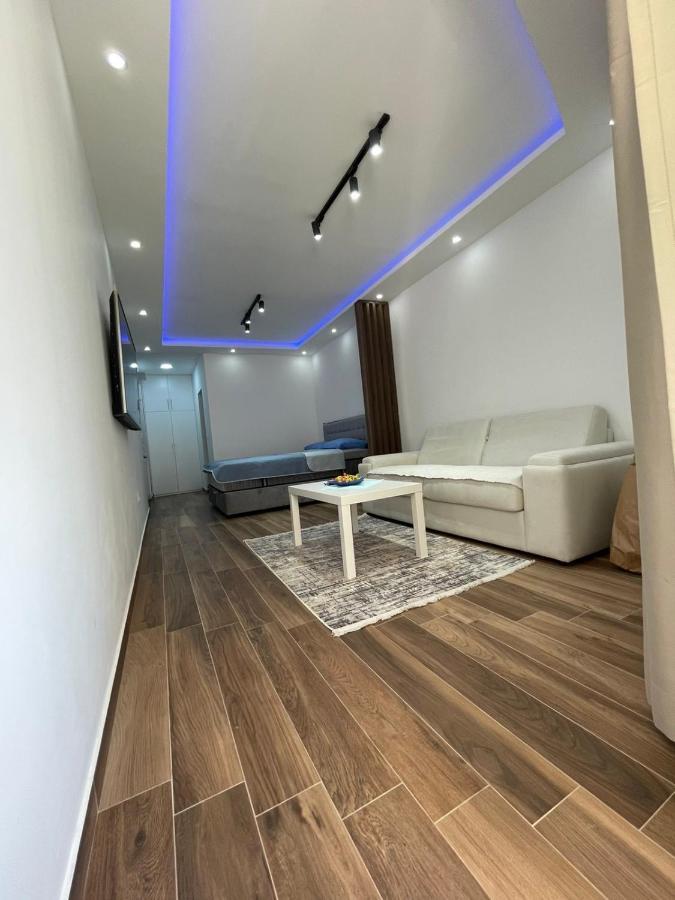 Charm Apartment Petrovac Ngoại thất bức ảnh